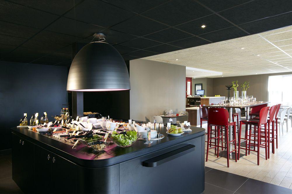 Kyriad Tarbes Bastillac Luaran gambar